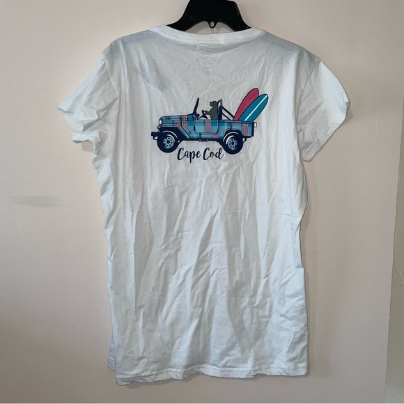 Cuffy’s Cape Cod Dog Driving Truck White V-Neck Tee Size XL - Picture 6 of 6